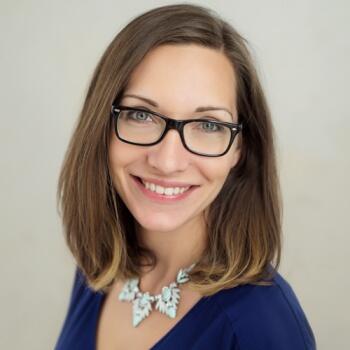 Toronto based Headshot photographer Carla Morgado