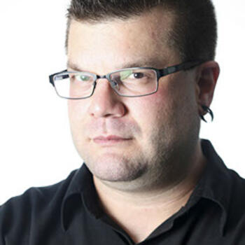 Murfreesboro based Headshot photographer DC Robinson