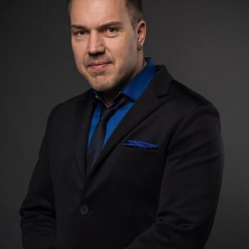 Saskatoon based Headshot photographer Kimball V Regier