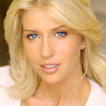 Los Angeles based Headshot photographer Todd Tyler