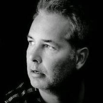 Stavanger based Headshot photographer Kjetil Tengesdal