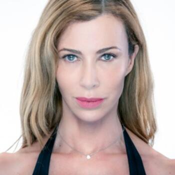 tampa based Headshot photographer Cristina "Bibi" Franco