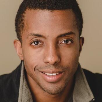 Crestview based Headshot photographer Jared Elliott