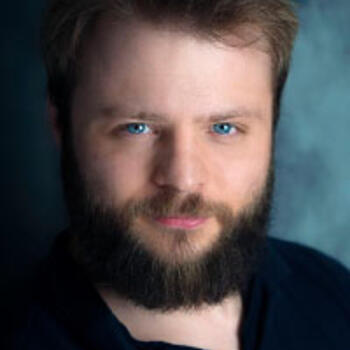 London based Headshot photographer Peter Somogyi