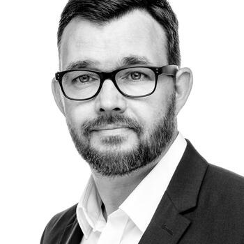 Copenhagen based Headshot photographer Hans Garde