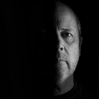 Croydon Hills based Headshot photographer Mark Heuston