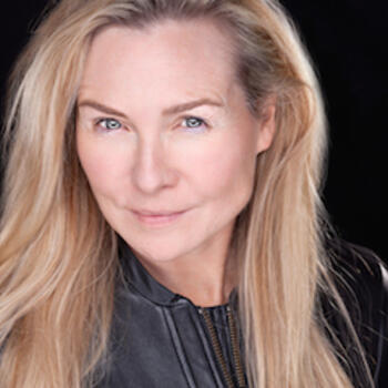 Sheung Wan based Headshot photographer Ines Laimins