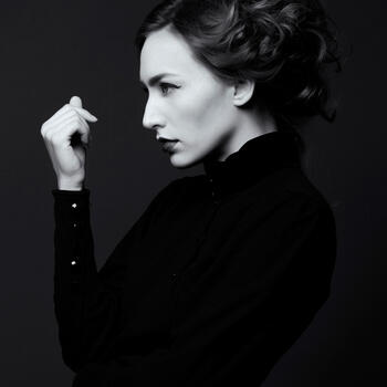 Carrollton based Headshot photographer Evelyn Murphy