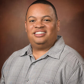 Fayetteville based Headshot photographer George Joell