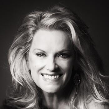 New Orleans based Headshot photographer Linda Del Rio