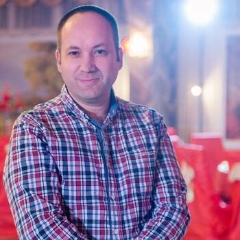 Bucharest based Headshot photographer Catalin Soare