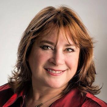 Thousand Oaks based Headshot photographer Karen Vaisman Photography