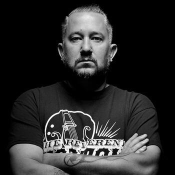 Frenchtown based Headshot photographer Robert Lopshire