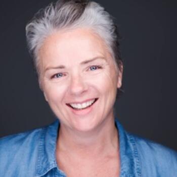 Sydney based Headshot photographer Melanie Birt