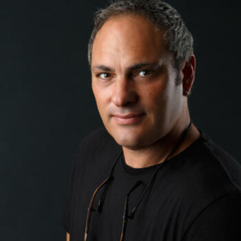 Murfreesboro based Headshot photographer James Strength