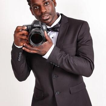 Airmont based Headshot photographer Roamy Fils-Aime