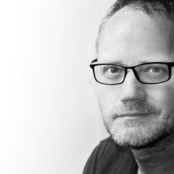 Shrewsbury based Headshot photographer Roo Terry