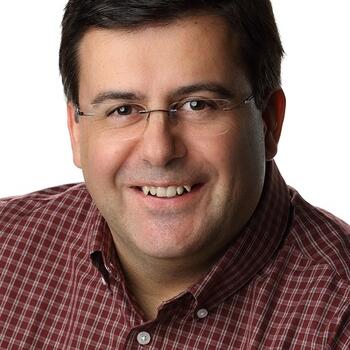 Bolingbrook based Headshot photographer Miguel Morna Freitas