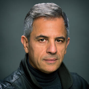 San Rafael based Headshot photographer Frederic Neema
