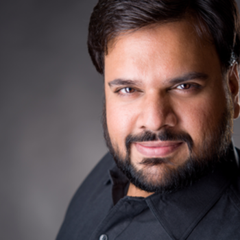 Chennai based Headshot photographer Muzzammil Altaf