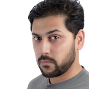 Fremont based Headshot photographer Atif Naqvi