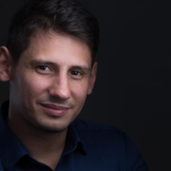 Sydney based Headshot photographer Ryan Salway