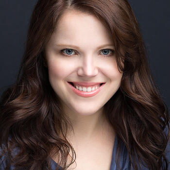 FRISCO based Headshot photographer Anna Sifton