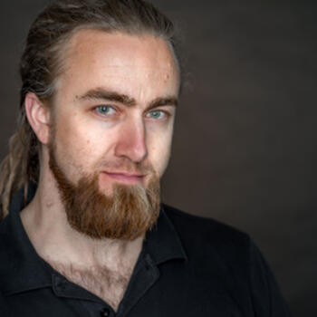 Granville based Headshot photographer Jon Jones