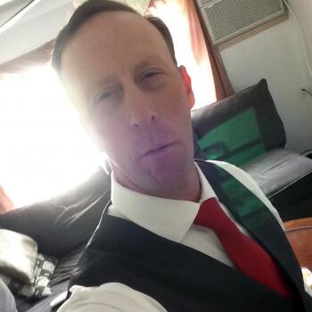 nashua based Headshot photographer Eric Snyder