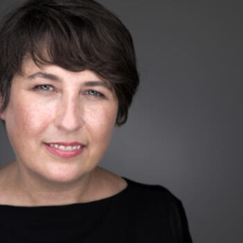 Guelph based Headshot photographer Kelly Wynne