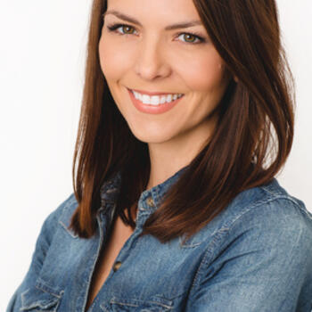 Chandler based Headshot photographer Bridgette Balmes