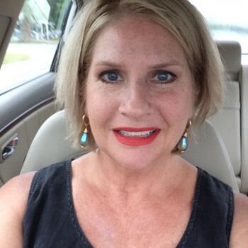 Destin based Headshot photographer Rhonda Schaefer