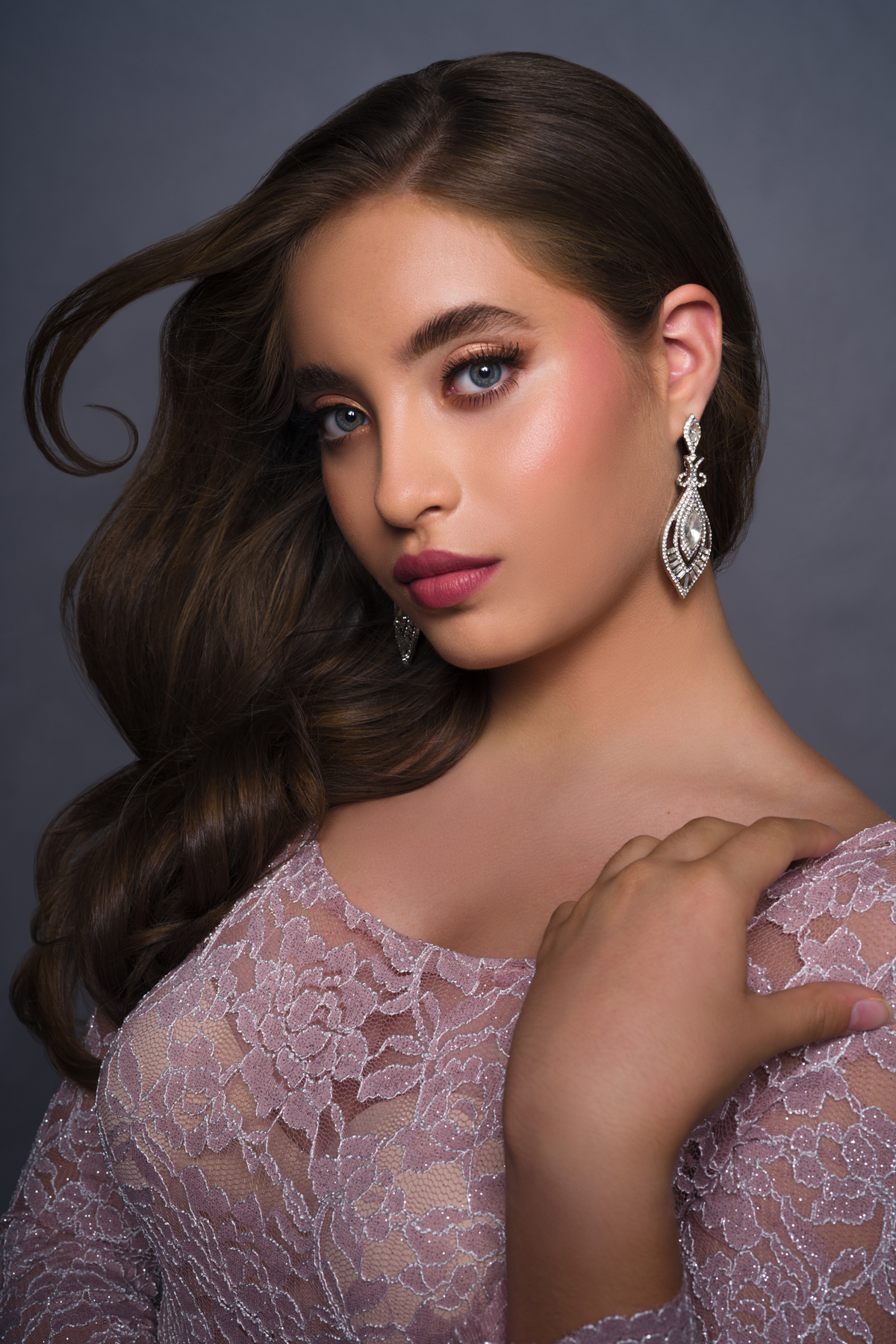 El Paso pageantry headshot portrait example 1 by Jordan Licon Photography El Paso pageantry headshot portrait example 1 by Jordan Licon Photography